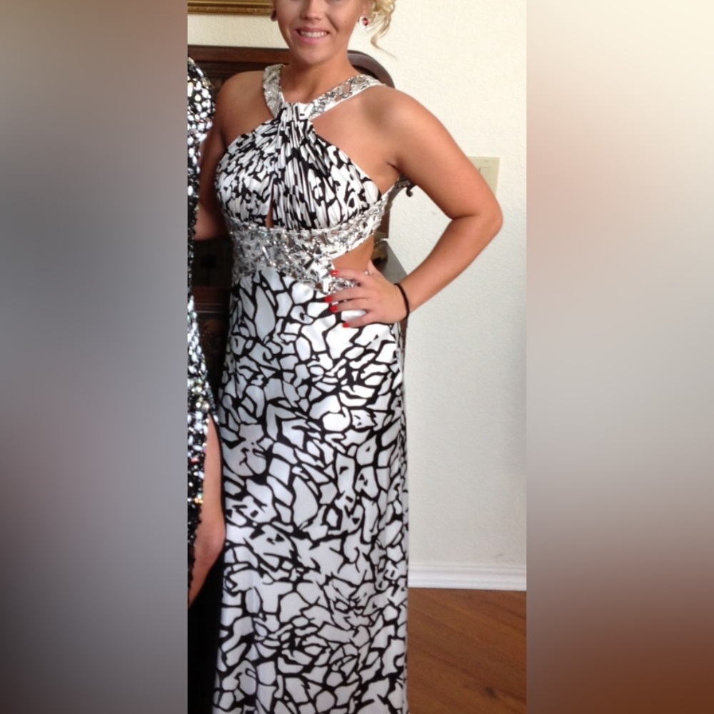 Halter Cut Out Black White Print Party Long Floor